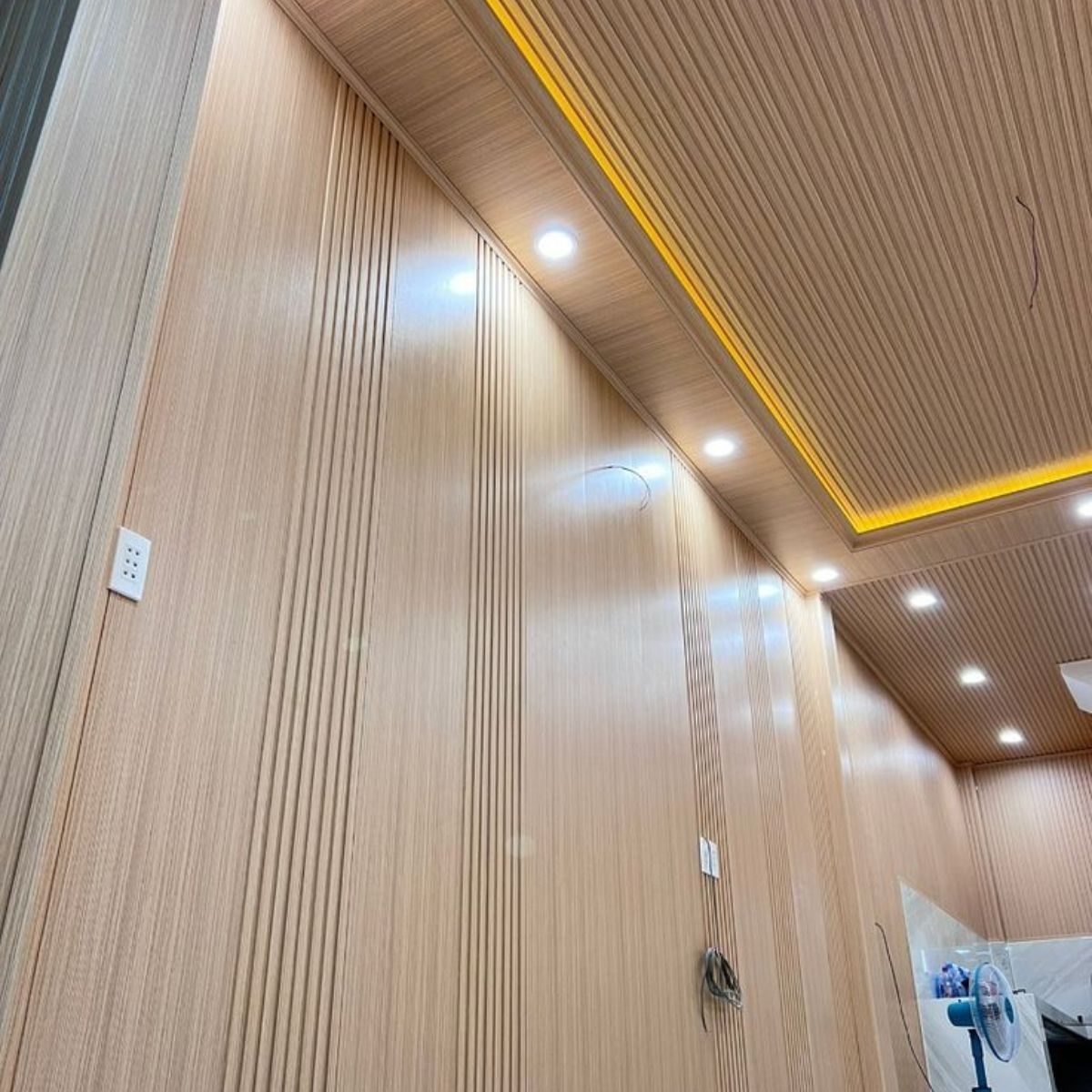 Mua lam sóng trang trí ở đâu