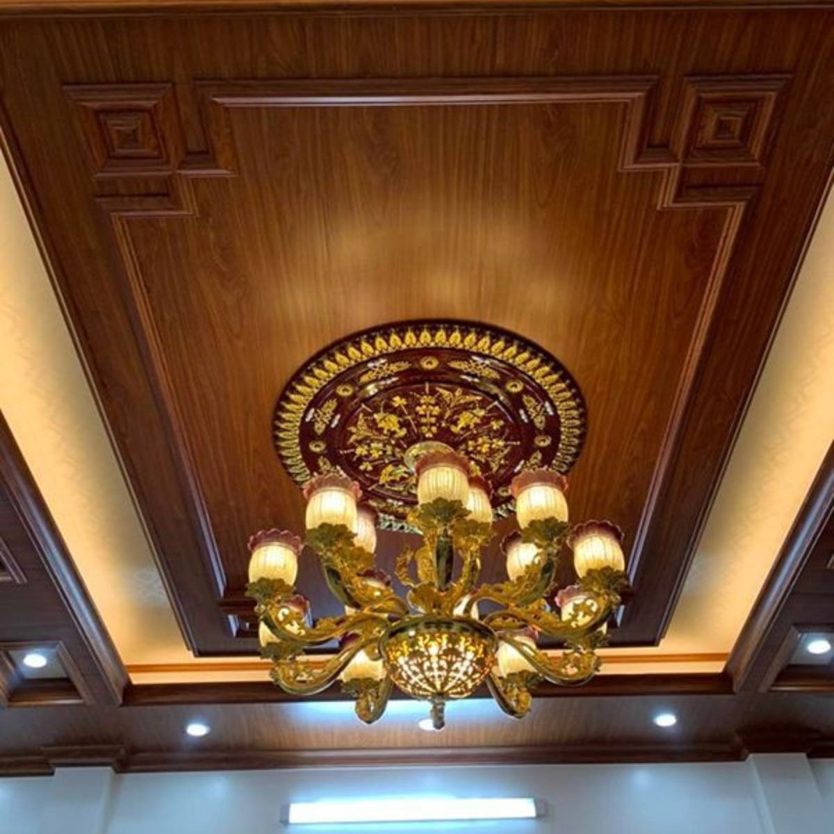 liên hệ ngay cho Thế Giới Tấm Nhựa để nhận được ưu đãi