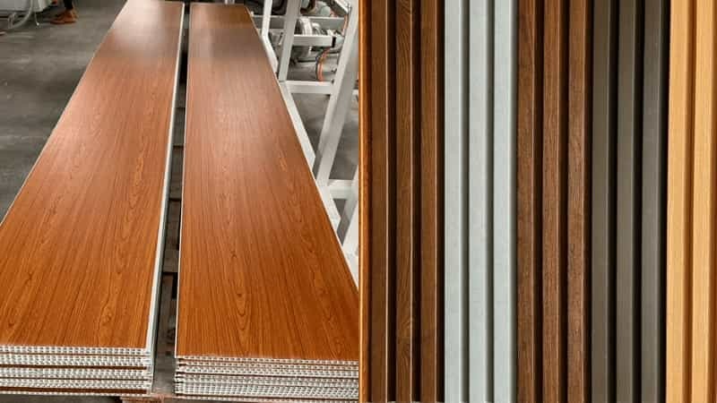 tấm nhựa nano dạng phẳng và lam sóng