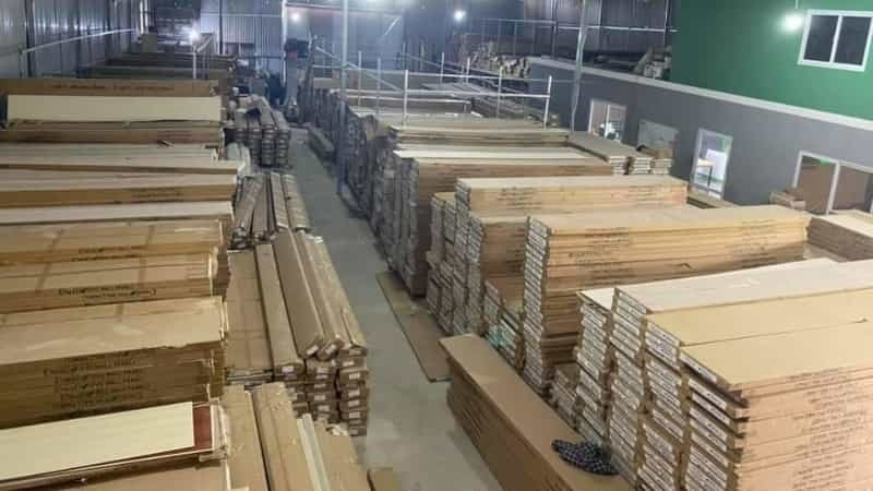 kho sản xuất tấm nhựa nano pvc