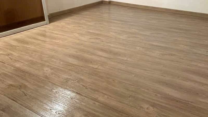 tại sao nên chọn tấm nhựa lát sàn chịu lực