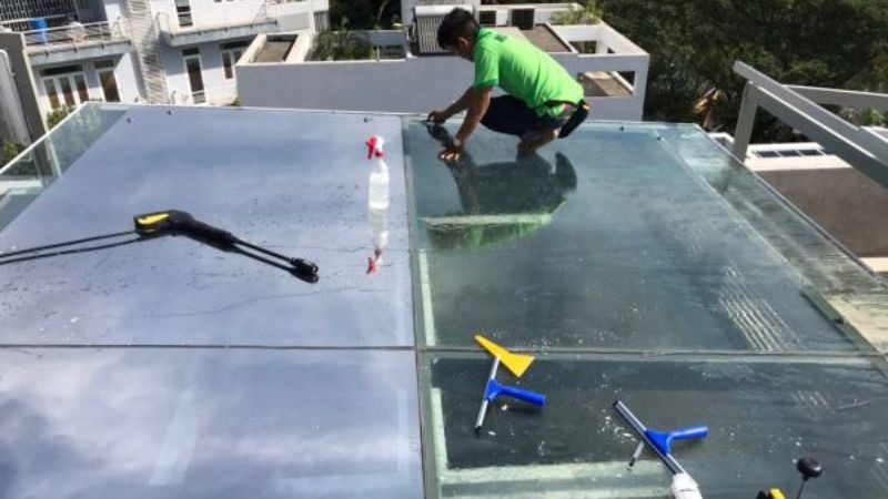 ứng dụng tấm nhựa chắn sáng