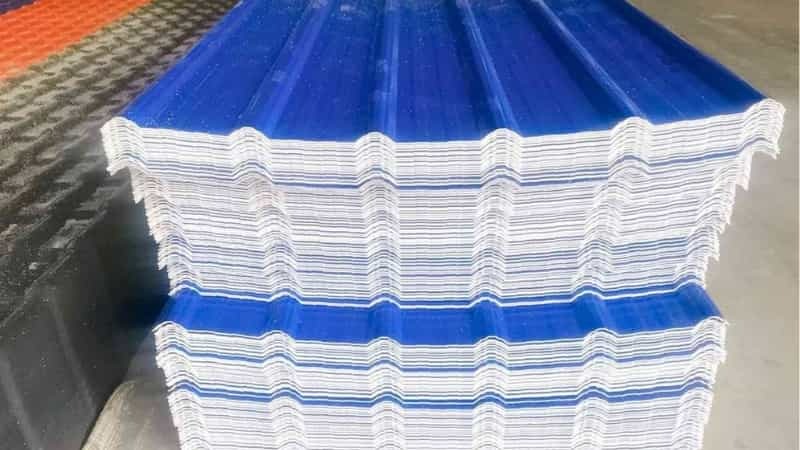 tấm tôn nhựa pvc 6 sóng vuông