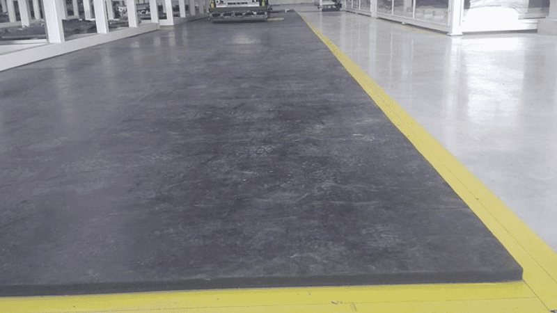 Tấm nhựa cao su trải sàn