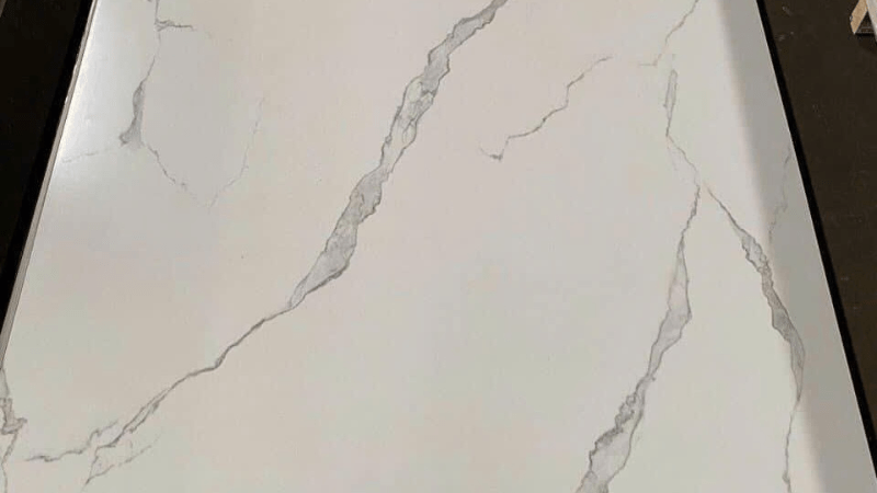 tấm ốp nhựa TT-8747